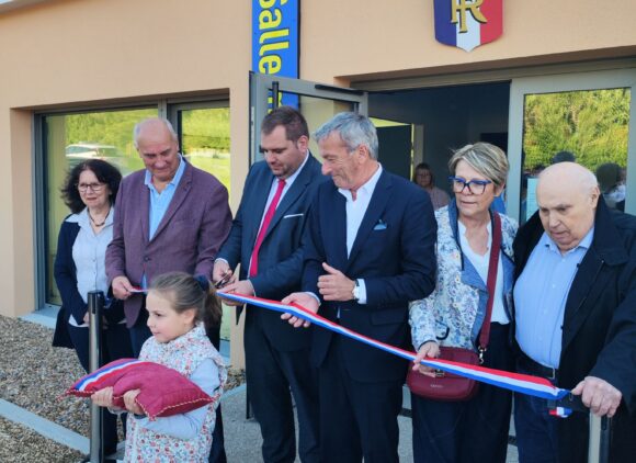 Inauguration de la mairie annexe et de la salle multi-activités de Charray